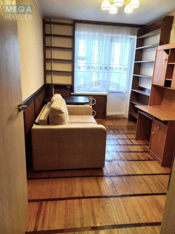 Оренда 3 кімнатної квартири, <a class="location-link" href="/kiev/" title="Недвижимость Київ">Київ</a>, <a class="location-link" href="/kiev/darnickij/" title="Недвижимость Дарницький район">Дарницький р-н</a>, Славгородская ул., 10 (изображение 5)