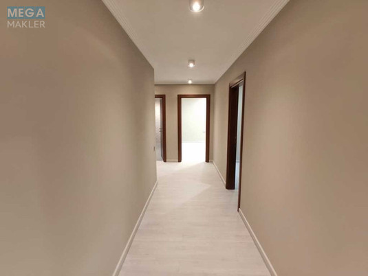 Продаж комерційної нерухомості, 126&nbsp;кв.м, под офис, <a class="location-link" href="/kiev/" title="Недвижимость Київ">Київ</a>, <a class="location-link" href="/kiev/goloseevskij/" title="Недвижимость Голосіївський район">Голосіївський р-н</a>, Жилянская ул., 59 (изображение 11)