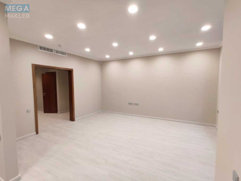 Продаж комерційної нерухомості, 126&nbsp;кв.м, под офис, <a class="location-link" href="/kiev/" title="Недвижимость Київ">Київ</a>, <a class="location-link" href="/kiev/goloseevskij/" title="Недвижимость Голосіївський район">Голосіївський р-н</a>, Жилянская ул., 59 (изображение 12)