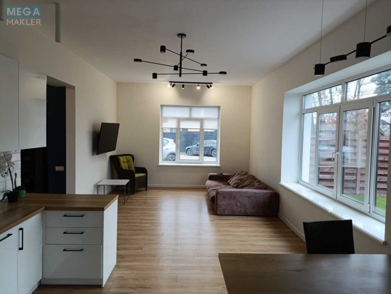 Продаж дома, 2&nbsp;поверху, 98&nbsp;кв.м, 3&nbsp;кімнати, ділянка 1,80&nbsp;сотка, <a class="location-link" href="/irpen/" title="Недвижимость Ірпінь">Ірпінь</a>, Вишневая (изображение 2)