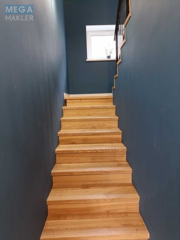 Продаж дома, 2&nbsp;поверху, 98&nbsp;кв.м, 3&nbsp;кімнати, ділянка 1,80&nbsp;сотка, <a class="location-link" href="/irpen/" title="Недвижимость Ірпінь">Ірпінь</a>, Вишневая (изображение 9)