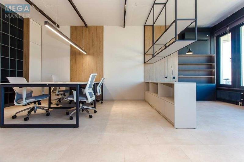 Продаж комерційної нерухомості, 82&nbsp;кв.м, под офис, <a class="location-link" href="/kiev/" title="Недвижимость Київ">Київ</a>, <a class="location-link" href="/kiev/pecherskij/" title="Недвижимость Печерський район">Печерський р-н</a>, Кловский спуск, 7 (изображение 3)