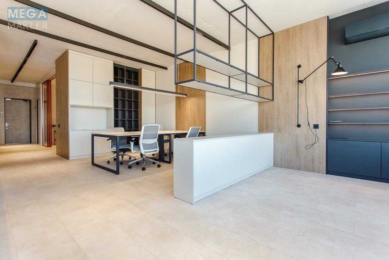 Продаж комерційної нерухомості, 82&nbsp;кв.м, под офис, <a class="location-link" href="/kiev/" title="Недвижимость Київ">Київ</a>, <a class="location-link" href="/kiev/pecherskij/" title="Недвижимость Печерський район">Печерський р-н</a>, Кловский спуск, 7 (изображение 5)