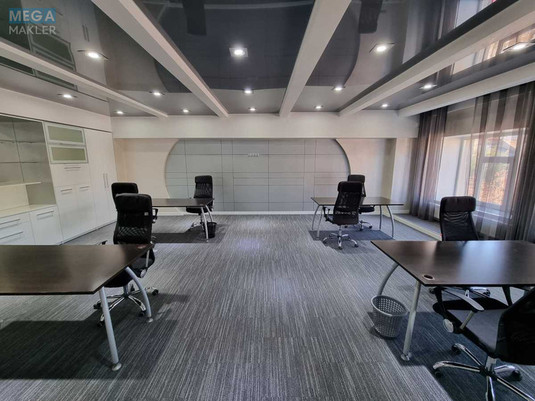 Продаж комерційної нерухомості, 109&nbsp;кв.м, под офис, <a class="location-link" href="/kiev/" title="Недвижимость Київ">Київ</a>, <a class="location-link" href="/kiev/podolskij/" title="Недвижимость Подільський район">Подільський р-н</a>, Ярославская ул., 56 (изображение 2)
