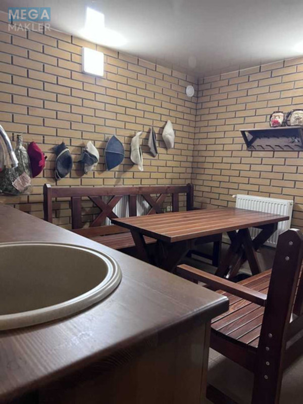 Продаж дома, 4&nbsp;поверху, 244&nbsp;кв.м, 4&nbsp;кімнати, ділянка 6&nbsp;соток, <a class="location-link" href="/glevaha/" title="Недвижимость Глеваха">Глеваха</a>, Лінія 15, 51А (изображение 15)