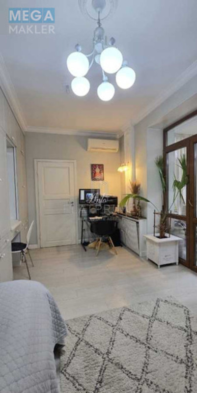 Продаж 2 кімнатної квартири (75/32/19), 4 пов. 7 пов. будинку, <a class="location-link" href="/kiev/" title="Недвижимость Київ">Київ</a>, <a class="location-link" href="/kiev/pecherskij/" title="Недвижимость Печерський район">Печерський р-н</a>, Велика Васильківська вул., 134 (изображение 10)