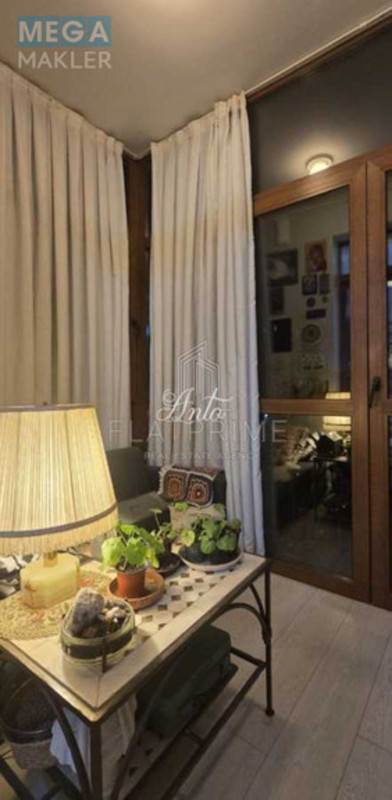 Продаж 2 кімнатної квартири (75/32/19), 4 пов. 7 пов. будинку, <a class="location-link" href="/kiev/" title="Недвижимость Київ">Київ</a>, <a class="location-link" href="/kiev/pecherskij/" title="Недвижимость Печерський район">Печерський р-н</a>, Велика Васильківська вул., 134 (изображение 14)