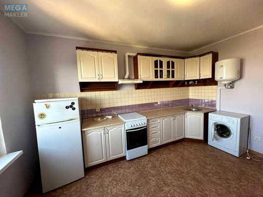 Оренда 2 кімнатної квартири, <a class="location-link" href="/kiev/" title="Недвижимость Київ">Київ</a>, <a class="location-link" href="/kiev/shevchenkovskij/" title="Недвижимость Шевченківський район">Шевченківський р-н</a>, Бакинська вул., 37Г (изображение 3)