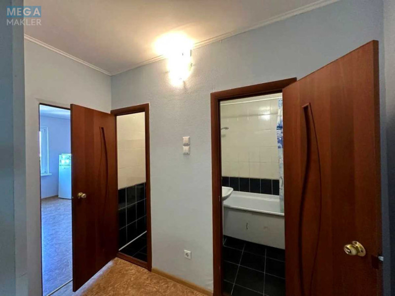 Оренда 2 кімнатної квартири, <a class="location-link" href="/kiev/" title="Недвижимость Київ">Київ</a>, <a class="location-link" href="/kiev/shevchenkovskij/" title="Недвижимость Шевченківський район">Шевченківський р-н</a>, Бакинська вул., 37Г (изображение 5)