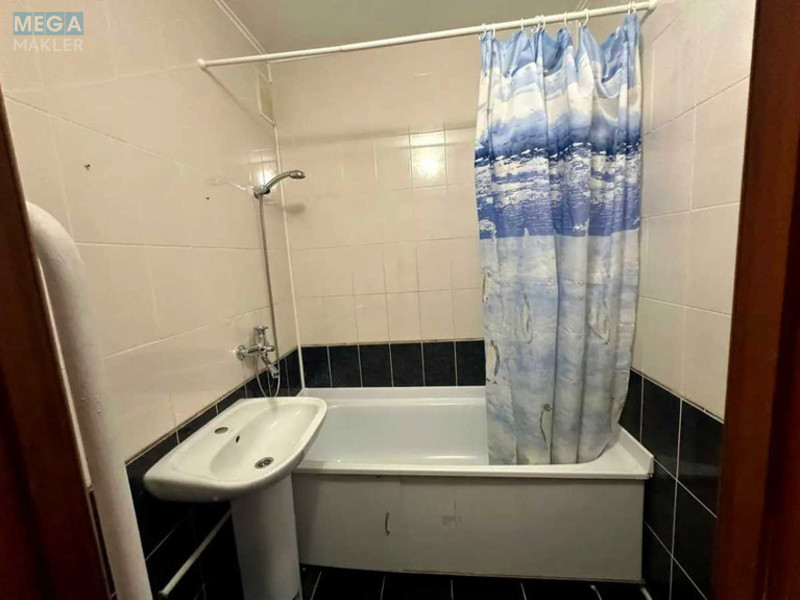 Оренда 2 кімнатної квартири, <a class="location-link" href="/kiev/" title="Недвижимость Київ">Київ</a>, <a class="location-link" href="/kiev/shevchenkovskij/" title="Недвижимость Шевченківський район">Шевченківський р-н</a>, Бакинська вул., 37Г (изображение 16)