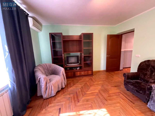 Оренда 1 кімнатної квартири, <a class="location-link" href="/kiev/" title="Недвижимость Київ">Київ</a>, <a class="location-link" href="/kiev/solomenskij/" title="Недвижимость Солом'янський район">Солом'янський р-н</a>, Борщагівська вул., 173/187 (изображение 4)