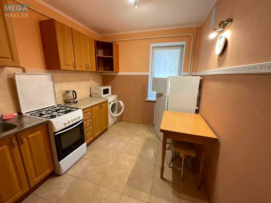 Оренда 1 кімнатної квартири, <a class="location-link" href="/kiev/" title="Недвижимость Київ">Київ</a>, <a class="location-link" href="/kiev/solomenskij/" title="Недвижимость Солом'янський район">Солом'янський р-н</a>, Борщагівська вул., 173/187 (изображение 8)