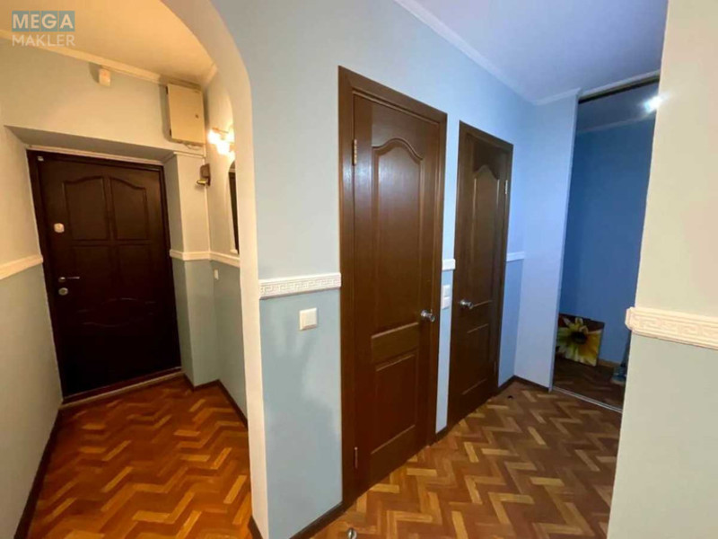 Оренда 1 кімнатної квартири, <a class="location-link" href="/kiev/" title="Недвижимость Київ">Київ</a>, <a class="location-link" href="/kiev/solomenskij/" title="Недвижимость Солом'янський район">Солом'янський р-н</a>, Борщагівська вул., 173/187 (изображение 9)