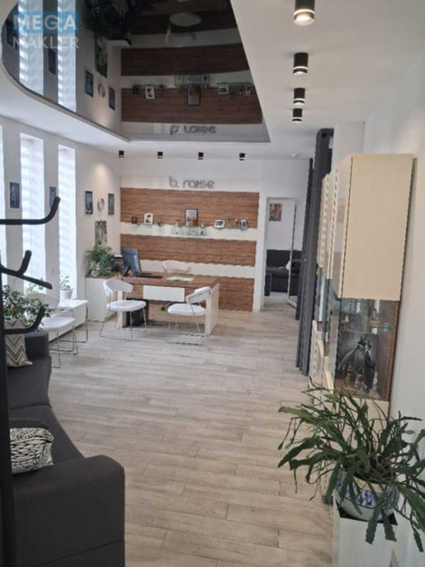 Продаж комерційної нерухомості, 1&nbsp;050&nbsp;кв.м, <a class="location-link" href="/belaya-tserkov/" title="Недвижимость Біла Церква">Біла Церква</a>, Олександрійський бульвар (изображение 3)