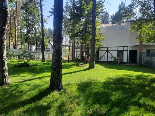 Продаж дома, 3&nbsp;поверху, 200&nbsp;кв.м, 4&nbsp;кімнати, ділянка 6&nbsp;соток, <a class="location-link" href="/kiev/" title="Недвижимость Київ">Київ</a>, <a class="location-link" href="/kiev/darnickij/" title="Недвижимость Дарницький район">Дарницький р-н</a>, Левадная ул. (изображение 7)