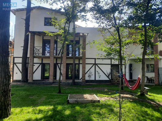 Продаж дома, 3&nbsp;поверху, 200&nbsp;кв.м, 4&nbsp;кімнати, ділянка 6&nbsp;соток, <a class="location-link" href="/kiev/" title="Недвижимость Київ">Київ</a>, <a class="location-link" href="/kiev/darnickij/" title="Недвижимость Дарницький район">Дарницький р-н</a>, Левадная ул. (изображение 8)