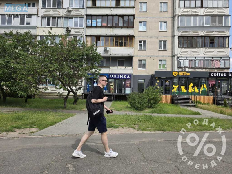 Продаж комерційної нерухомості, 27&nbsp;кв.м, под магазин, <a class="location-link" href="/kiev/" title="Недвижимость Київ">Київ</a>, <a class="location-link" href="/kiev/darnickij/" title="Недвижимость Дарницький район">Дарницький р-н</a>, Михайла Драгоманова вул., 11 (изображение 5)
