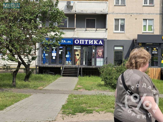 Продаж комерційної нерухомості, 30,70&nbsp;кв.м, под магазин, <a class="location-link" href="/kiev/" title="Недвижимость Київ">Київ</a>, <a class="location-link" href="/kiev/darnickij/" title="Недвижимость Дарницький район">Дарницький р-н</a>, Михайла Драгоманова вул., 11 (изображение 3)