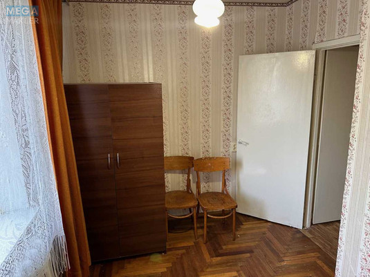 Оренда 3 кімнатної квартири, <a class="location-link" href="/kiev/" title="Недвижимость Київ">Київ</a>, <a class="location-link" href="/kiev/shevchenkovskij/" title="Недвижимость Шевченківський район">Шевченківський р-н</a>, Олександрівська вул., 16 (изображение 11)