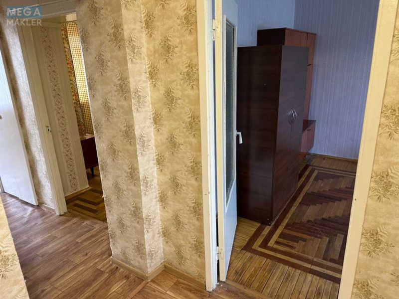 Оренда 3 кімнатної квартири, <a class="location-link" href="/kiev/" title="Недвижимость Київ">Київ</a>, <a class="location-link" href="/kiev/shevchenkovskij/" title="Недвижимость Шевченківський район">Шевченківський р-н</a>, Олександрівська вул., 16 (изображение 23)