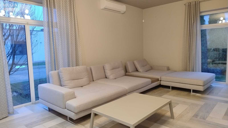 Продаж дома, 1&nbsp; поверх, 160&nbsp;кв.м, 4&nbsp;кімнати, ділянка 7&nbsp;соток, <a class="location-link" href="/dmitrovka-selo-kv-kievo-svyatoshinskij-rajon/" title="Недвижимость Дмитрівка">Дмитрівка</a>, Привітна, 114 (изображение 12)