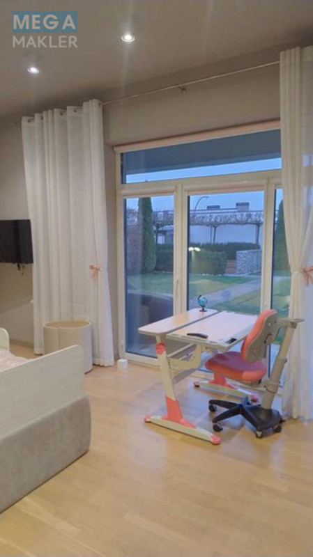 Продаж дома, 1&nbsp; поверх, 160&nbsp;кв.м, 4&nbsp;кімнати, ділянка 7&nbsp;соток, <a class="location-link" href="/dmitrovka-selo-kv-kievo-svyatoshinskij-rajon/" title="Недвижимость Дмитрівка">Дмитрівка</a>, Привітна, 114 (изображение 20)