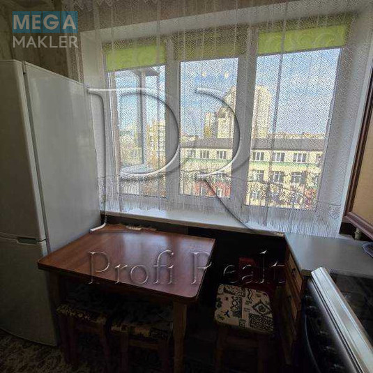 Продаж 1 кімнатної квартири (32/17/5), 7 пов. 9 пов. будинку, <a class="location-link" href="/kiev/" title="Недвижимость Київ">Київ</a>, <a class="location-link" href="/kiev/solomenskij/" title="Недвижимость Солом'янський район">Солом'янський р-н</a>, Преображенська вулиця, 16 (изображение 8)