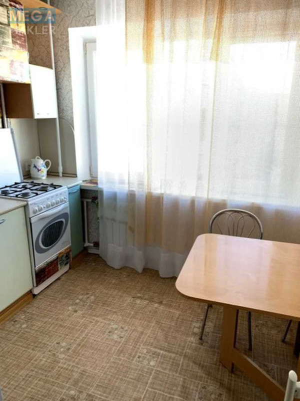 Оренда 2 кімнатної квартири, <a class="location-link" href="/kiev/" title="Недвижимость Київ">Київ</a>, <a class="location-link" href="/kiev/obolonskij/" title="Недвижимость Оболонський район">Оболонський р-н</a>, Маршала Малиновского ул., 13а (изображение 17)