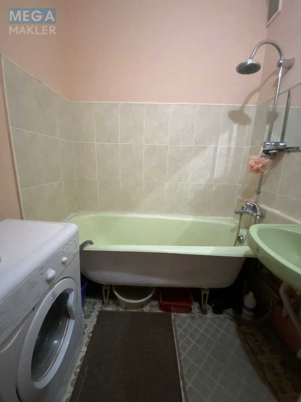 Оренда 2 кімнатної квартири, <a class="location-link" href="/kiev/" title="Недвижимость Київ">Київ</a>, <a class="location-link" href="/kiev/podolskij/" title="Недвижимость Подільський район">Подільський р-н</a>, Натальи Ужвий ул., 4в (изображение 11)