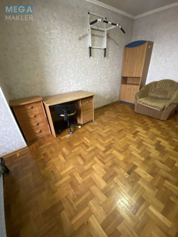 Оренда 3 кімнатної квартири, <a class="location-link" href="/kiev/" title="Недвижимость Київ">Київ</a>, <a class="location-link" href="/kiev/solomenskij/" title="Недвижимость Солом'янський район">Солом'янський р-н</a>, Вадима Гетьмана ул., 46А (изображение 18)