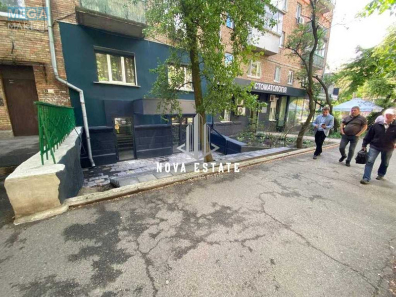 Оренда комерційної нерухомості, 40&nbsp;кв.м, под магазин, <a class="location-link" href="/kiev/" title="Недвижимость Київ">Київ</a>, <a class="location-link" href="/kiev/pecherskij/" title="Недвижимость Печерський район">Печерський р-н</a>, Німанська вул., 4 (изображение 2)