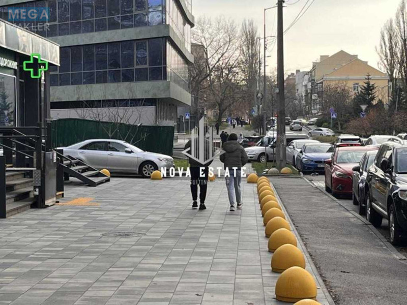 Оренда комерційної нерухомості, 65&nbsp;кв.м, под магазин, <a class="location-link" href="/kiev/" title="Недвижимость Київ">Київ</a>, <a class="location-link" href="/kiev/pecherskij/" title="Недвижимость Печерський район">Печерський р-н</a>, Академіка Філатова вул., 1 (изображение 3)