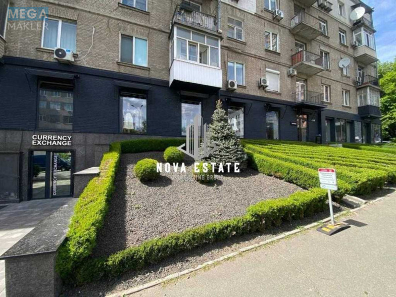 Оренда комерційної нерухомості, 200&nbsp;кв.м, под магазин, <a class="location-link" href="/kiev/" title="Недвижимость Київ">Київ</a>, <a class="location-link" href="/kiev/pecherskij/" title="Недвижимость Печерський район">Печерський р-н</a>, Кловський узвіз, 6 (изображение 3)