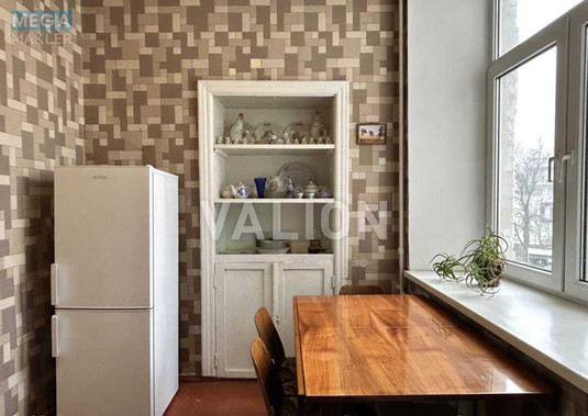 Продаж 2 кімнатної квартири (53,2/28/9,1), 3 пов. 4 пов. будинку, <a class="location-link" href="/kiev/" title="Недвижимость Київ">Київ</a>, <a class="location-link" href="/kiev/shevchenkovskij/" title="Недвижимость Шевченківський район">Шевченківський р-н</a>, Велика Житомирська вул., 4В (изображение 6)