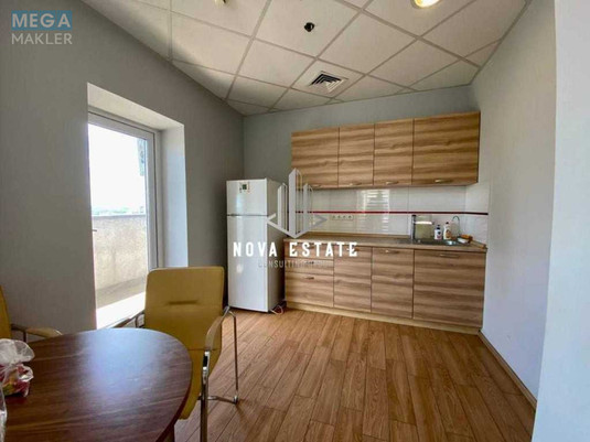 Оренда комерційної нерухомості, 187&nbsp;кв.м, под офис, <a class="location-link" href="/kiev/" title="Недвижимость Київ">Київ</a>, <a class="location-link" href="/kiev/darnickij/" title="Недвижимость Дарницький район">Дарницький р-н</a>, Дніпровська наб., 26 (изображение 7)