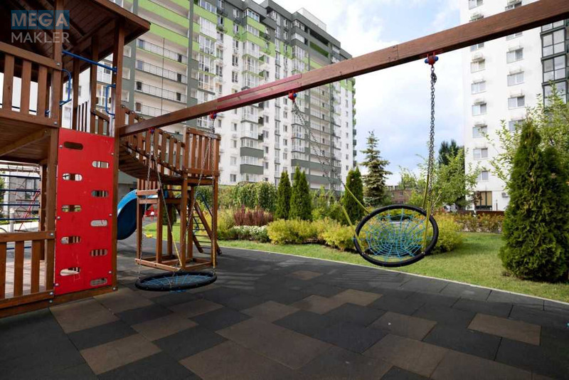 Оренда комерційної нерухомості, 70&nbsp;кв.м, под магазин, <a class="location-link" href="/kiev/" title="Недвижимость Київ">Київ</a>, <a class="location-link" href="/kiev/podolskij/" title="Недвижимость Подільський район">Подільський р-н</a>, Івана Виговського вул., 10 (изображение 15)