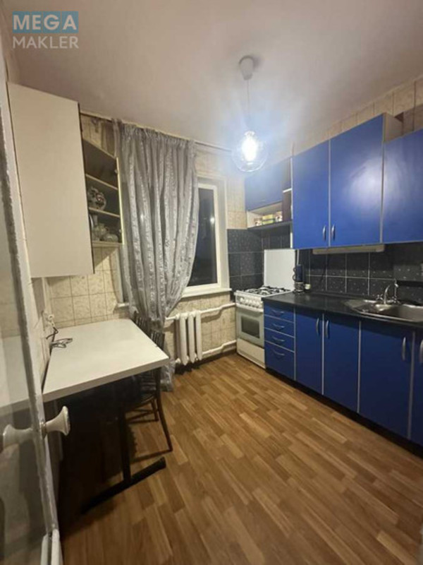 Оренда 2 кімнатної квартири, <a class="location-link" href="/kiev/" title="Недвижимость Київ">Київ</a>, <a class="location-link" href="/kiev/solomenskij/" title="Недвижимость Солом'янський район">Солом'янський р-н</a>, Вацлава Гавела бульв., 81 (изображение 2)