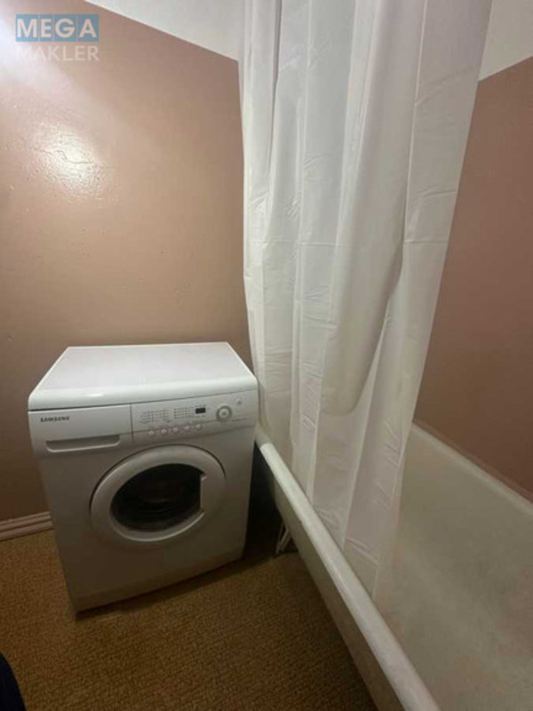 Оренда 2 кімнатної квартири, <a class="location-link" href="/kiev/" title="Недвижимость Київ">Київ</a>, <a class="location-link" href="/kiev/solomenskij/" title="Недвижимость Солом'янський район">Солом'янський р-н</a>, Вацлава Гавела бульв., 81 (изображение 3)