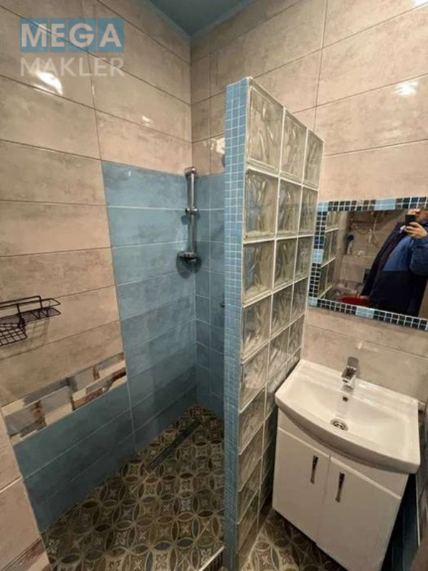 Оренда 1 кімнатної квартири, люкс, <a class="location-link" href="/kiev/" title="Недвижимость Київ">Київ</a>, <a class="location-link" href="/kiev/dneprovskij/" title="Недвижимость Дніпровський район">Дніпровський р-н</a>, пр. Соборності 17к2, ЖК Комфорт Таун ( <img src="https://megamakler.com.ua/metro/ff0000.gif" alt="" class="metro" /> м. Левобережная, 20 хв. ) (изображение 10)