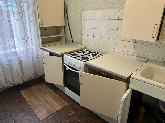 Оренда 2 кімнатної квартири, <a class="location-link" href="/kiev/" title="Недвижимость Київ">Київ</a>, <a class="location-link" href="/kiev/goloseevskij/" title="Недвижимость Голосіївський район">Голосіївський р-н</a>, Васильківська вул., 49/1 (изображение 11)