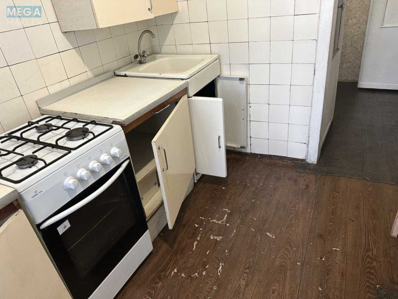 Оренда 2 кімнатної квартири, <a class="location-link" href="/kiev/" title="Недвижимость Київ">Київ</a>, <a class="location-link" href="/kiev/goloseevskij/" title="Недвижимость Голосіївський район">Голосіївський р-н</a>, Васильківська вул., 49/1 (изображение 14)