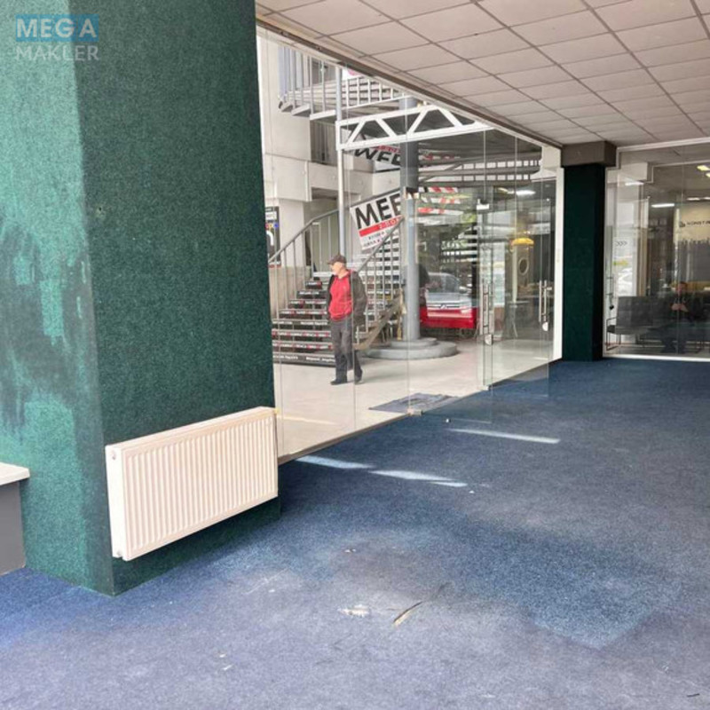 Оренда окремої будівлі/побудови, 50&nbsp;кв.м, <a class="location-link" href="/kiev/" title="Недвижимость Київ">Київ</a>, <a class="location-link" href="/kiev/obolonskij/" title="Недвижимость Оболонський район">Оболонський р-н</a>, Московський просп., 8 (изображение 8)