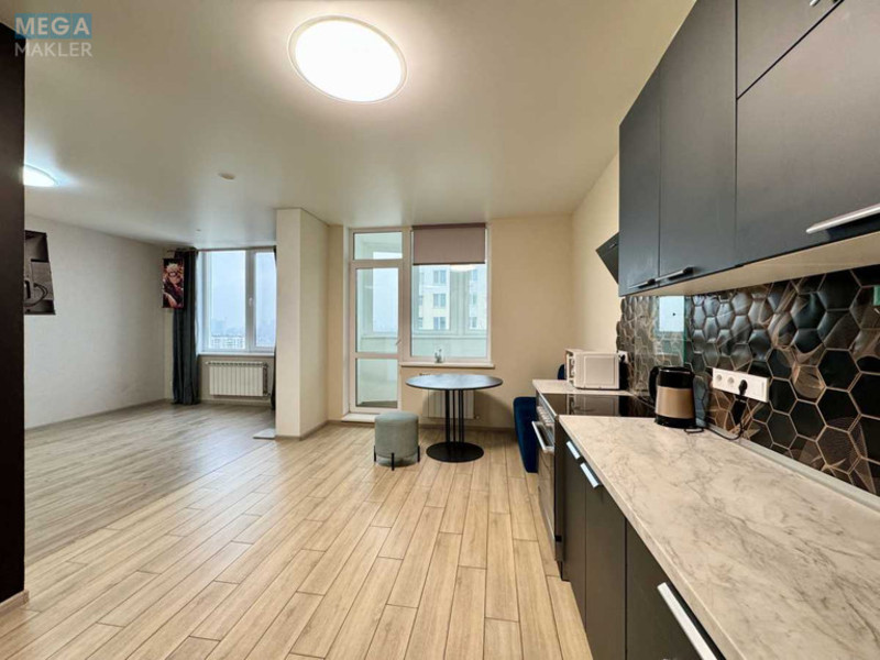 Продаж 1 кімнатної квартири (49/19/17), 23 пов. 25 пов. будинку, <a class="location-link" href="/kiev/" title="Недвижимость Київ">Київ</a>, <a class="location-link" href="/kiev/svyatoshinskij/" title="Недвижимость Святошинський район">Святошинський р-н</a>, Обухівська вул., 139 (изображение 7)