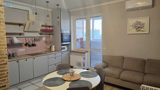 Оренда 2 кімнатної квартири, <a class="location-link" href="/kiev/" title="Недвижимость Київ">Київ</a>, <a class="location-link" href="/kiev/podolskij/" title="Недвижимость Подільський район">Подільський р-н</a>, Сергея Данченко ул., 34а (изображение 4)