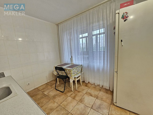 Продаж 1 кімнатної квартири (36/16/9), 4 пов. 16 пов. будинку, <a class="location-link" href="/kiev/" title="Недвижимость Київ">Київ</a>, <a class="location-link" href="/kiev/obolonskij/" title="Недвижимость Оболонський район">Оболонський р-н</a>, Зої Гайдай ( <img src="https://megamakler.com.ua/metro/0000ff.gif" alt="" class="metro" /> м. Минская, 10 ) (изображение 13)