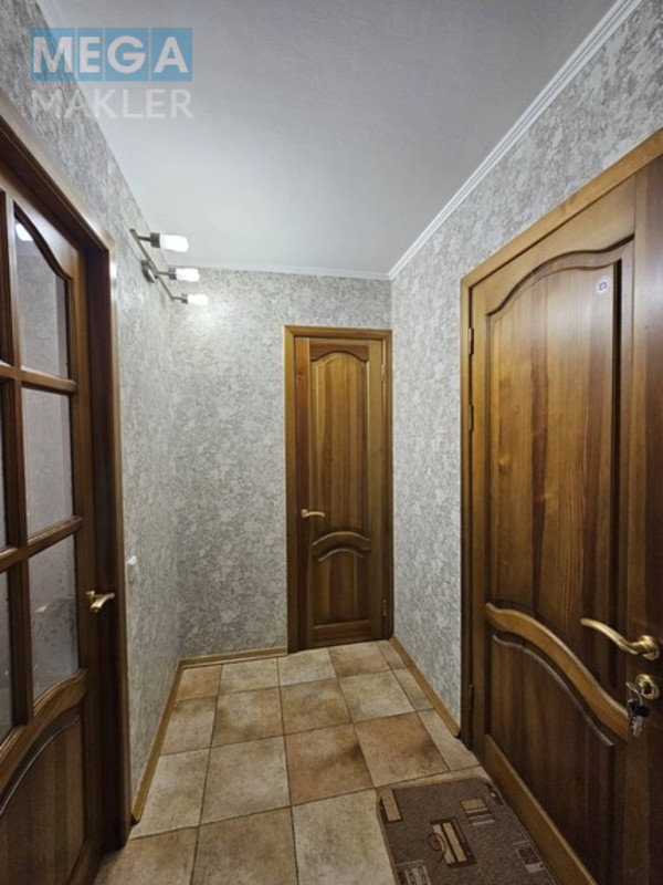 Продаж 1 кімнатної квартири (36/16/9), 4 пов. 16 пов. будинку, <a class="location-link" href="/kiev/" title="Недвижимость Київ">Київ</a>, <a class="location-link" href="/kiev/obolonskij/" title="Недвижимость Оболонський район">Оболонський р-н</a>, Зої Гайдай ( <img src="https://megamakler.com.ua/metro/0000ff.gif" alt="" class="metro" /> м. Минская, 10 ) (изображение 18)