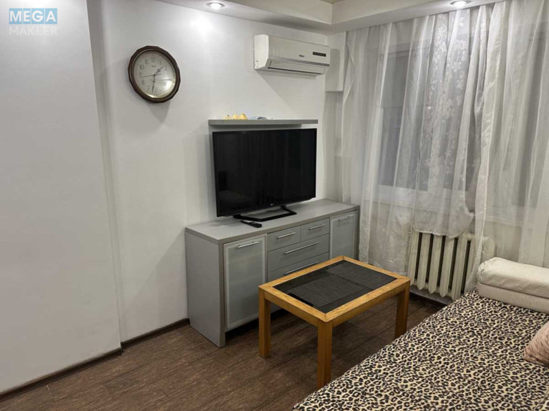 Оренда 2 кімнатної квартири, <a class="location-link" href="/kiev/" title="Недвижимость Київ">Київ</a>, <a class="location-link" href="/kiev/svyatoshinskij/" title="Недвижимость Святошинський район">Святошинський р-н</a>, Академіка Вернадського бульв., 67 (изображение 3)