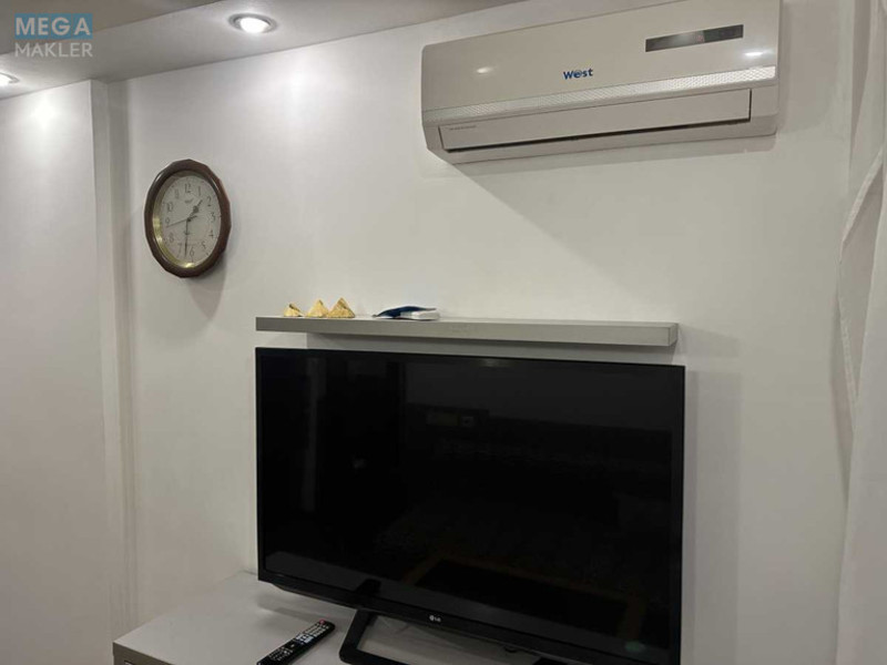 Оренда 2 кімнатної квартири, <a class="location-link" href="/kiev/" title="Недвижимость Київ">Київ</a>, <a class="location-link" href="/kiev/svyatoshinskij/" title="Недвижимость Святошинський район">Святошинський р-н</a>, Академіка Вернадського бульв., 67 (изображение 8)