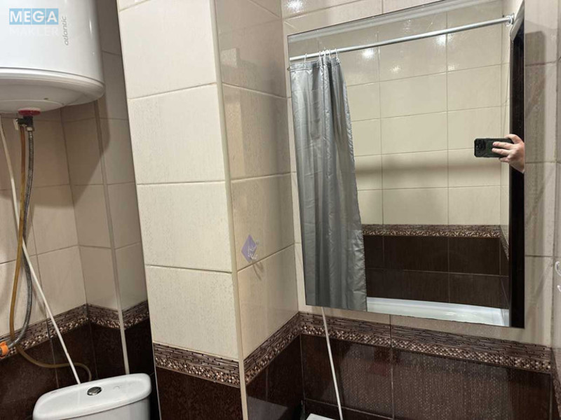 Оренда 2 кімнатної квартири, <a class="location-link" href="/kiev/" title="Недвижимость Київ">Київ</a>, <a class="location-link" href="/kiev/svyatoshinskij/" title="Недвижимость Святошинський район">Святошинський р-н</a>, Академіка Вернадського бульв., 67 (изображение 18)