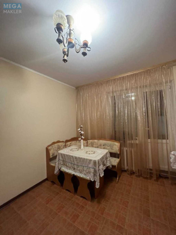 Продаж 1 кімнатної квартири (51/18/12), 1 пов. 16 пов. будинку, <a class="location-link" href="/kiev/" title="Недвижимость Київ">Київ</a>, <a class="location-link" href="/kiev/desnyanskij/" title="Недвижимость Деснянський район">Деснянський р-н</a>, Лисковская ул., 12 (изображение 5)